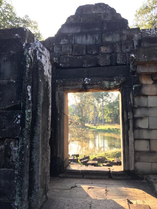 AngkorThom – Cambodia – detail: light and shade
